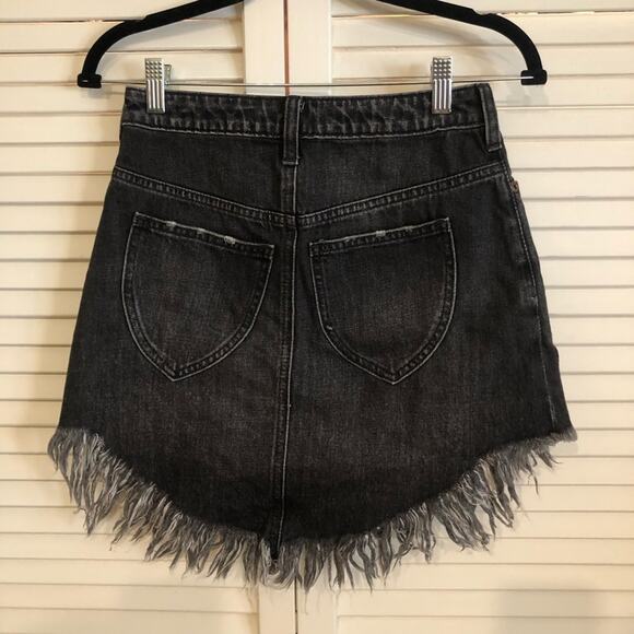 NWT Free People Bailey Grey Denim Fringed Mini Skirt Size 24 - Picture 12 of 14